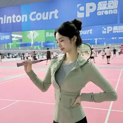 卢娜龙